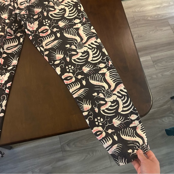 Figue Zulu Straight Leg Brown and Pink Print Cotton Cropped Pants Size M - Picture 12 of 16